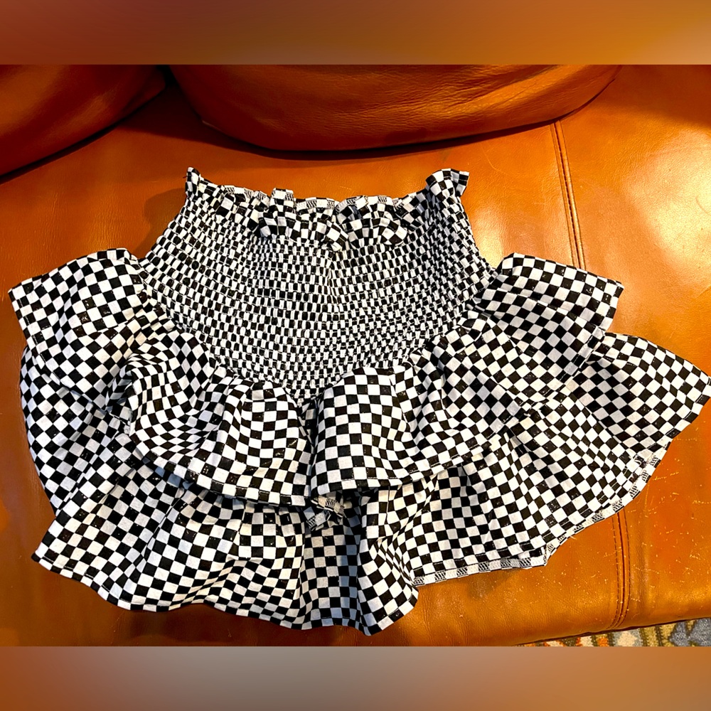 NWOT Queen of Sparkles women’s checker ruffle skirt, XXL but fits more like L
